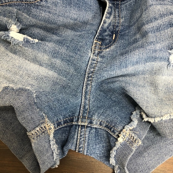 Black Daisy Girl Distressed Denim shorts size 12 - Picture 7 of 12